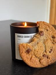 Sweet aroma candle